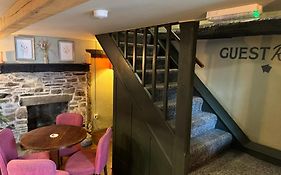 The Fountain Inn